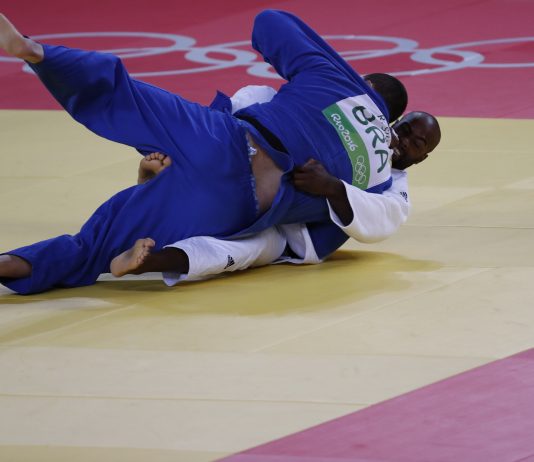 JUDOCA BRASILEIRO RAFAEL SILVA PERDE PARA FRANCÊS TEDDY RINER NOS JOGOS OLÍMPICOS RIO 2016